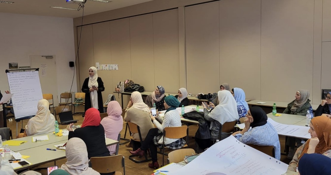 Stuttgart: Održan stručni seminar za žene o volonterizmu i aktivizmu u džematima