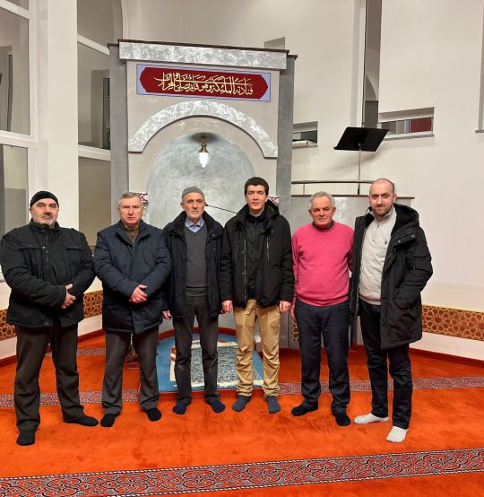 Solidarnost na djelu: Delegacija džemata Oberhausen posjetila džemat Witten i uručila donaciju